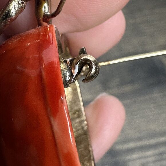 Vintage HAR Red Apple Brooch Pin Enamel Over Metal Hargo Rhinestones Signed - Picture 9 of 12